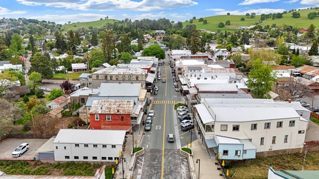 70 Greenstone Ter, Sutter Creek, CA 95685