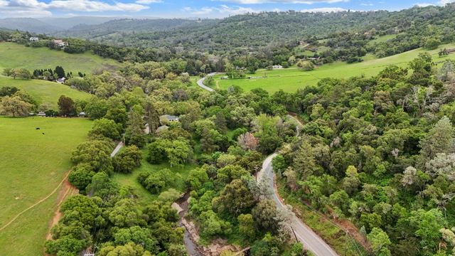 70 Greenstone Ter, Sutter Creek, CA 95685