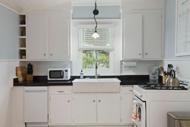 70 Greenstone Ter, Sutter Creek, CA 95685