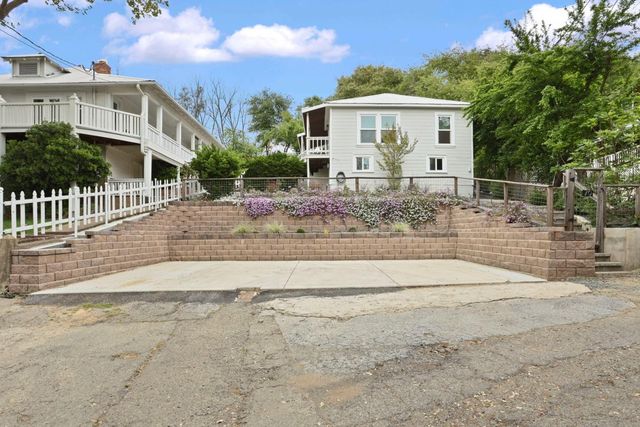 70 Greenstone Ter, Sutter Creek, CA 95685