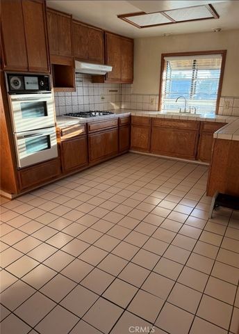 1538 Vanderwell Avenue, La Puente, CA 91744
