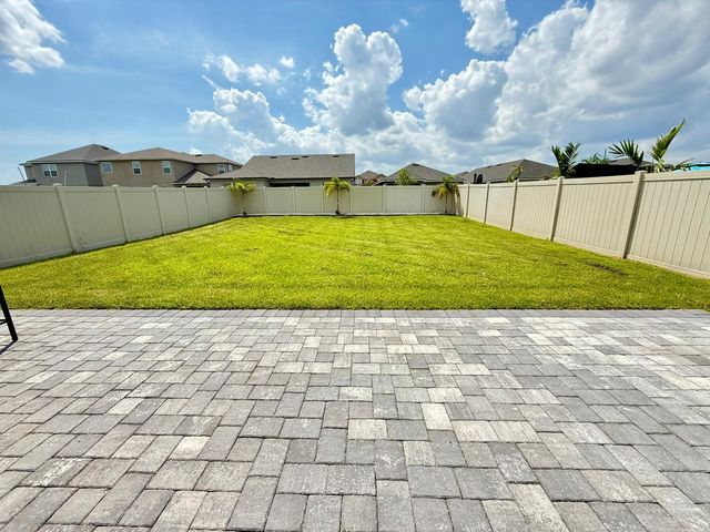 1732 FLOURISH AVENUE, Kissimmee, FL 34744