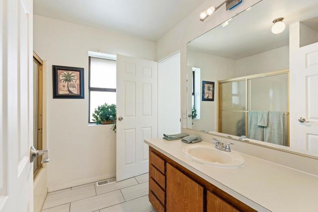 3252 N Mountain Shadow Drive, Palm Springs, CA 92262