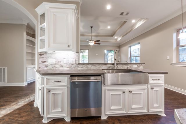 11285 Riverview Way, Houston, TX 77042