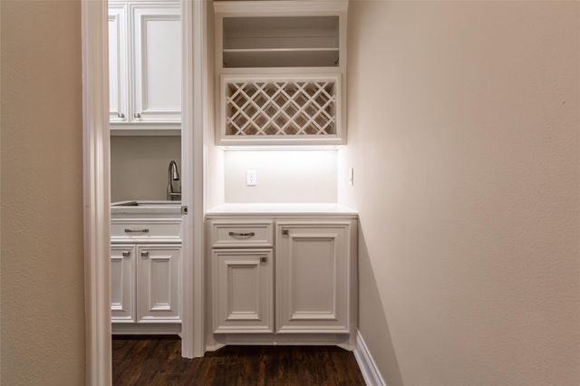 11285 Riverview Way, Houston, TX 77042