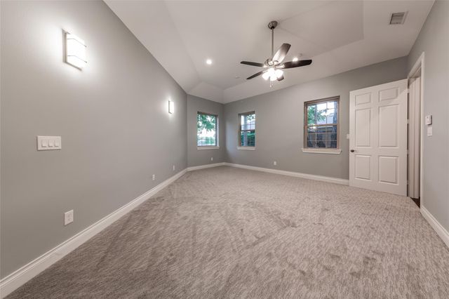 11285 Riverview Way, Houston, TX 77042