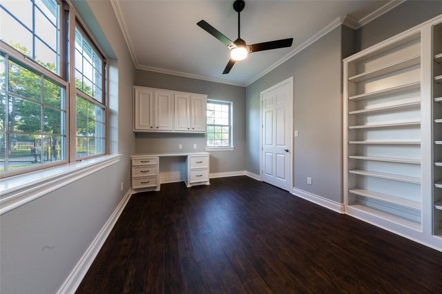 11285 Riverview Way, Houston, TX 77042