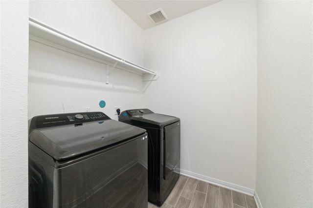 6543 White Tail Court, Richmond, TX 77406