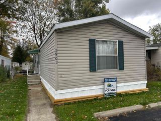 2902 Sunset Drive, Brooklyn, MI 49230