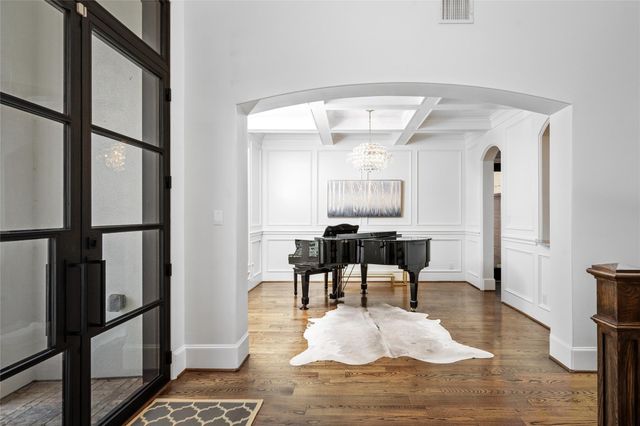 122 Sibelius Lane, Houston, TX 77079