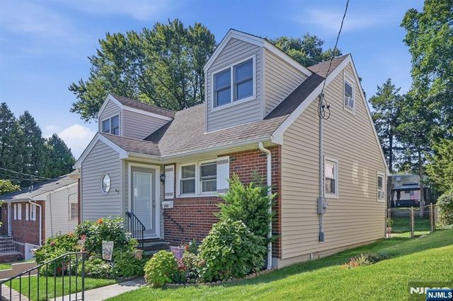 270 Coolidge Avenue, Hasbrouck Heights, NJ 07604