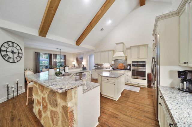 27118 Bearclaw Court, Magnolia, TX 77355