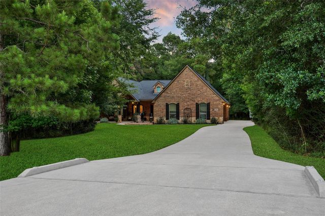 27118 Bearclaw Court, Magnolia, TX 77355