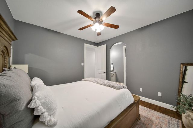 27118 Bearclaw Court, Magnolia, TX 77355