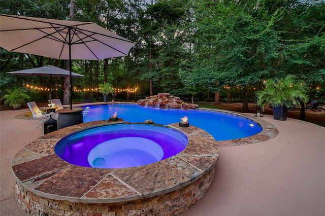 27118 Bearclaw Court, Magnolia, TX 77355