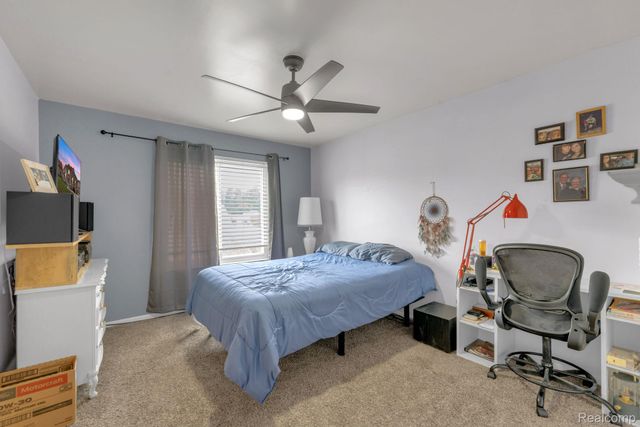 20104 Candace Drive, Rockwood, MI 48173
