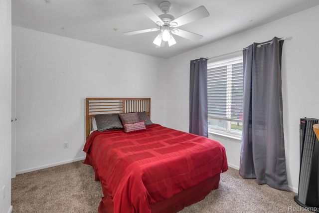 20104 Candace Drive, Rockwood, MI 48173