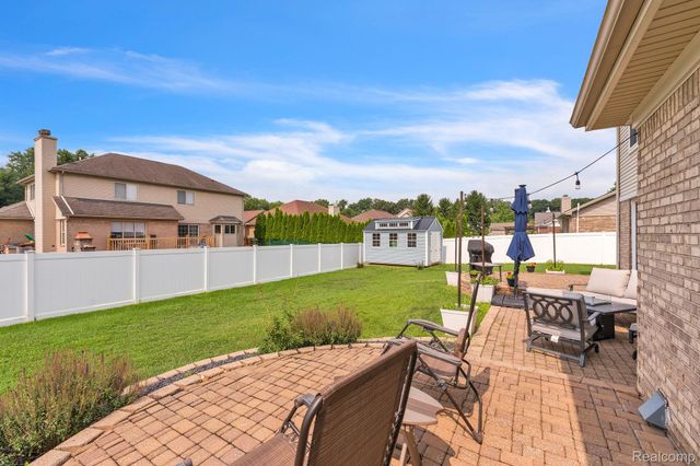20104 Candace Drive, Rockwood, MI 48173