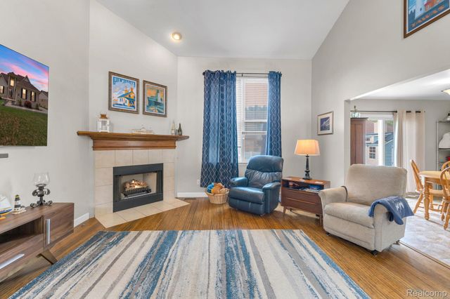 20104 Candace Drive, Rockwood, MI 48173
