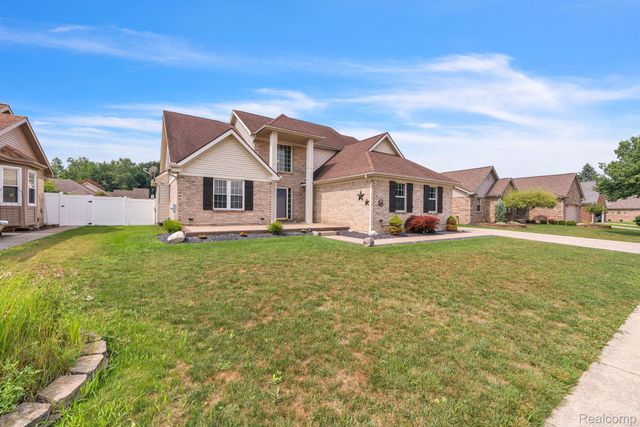 20104 Candace Drive, Rockwood, MI 48173