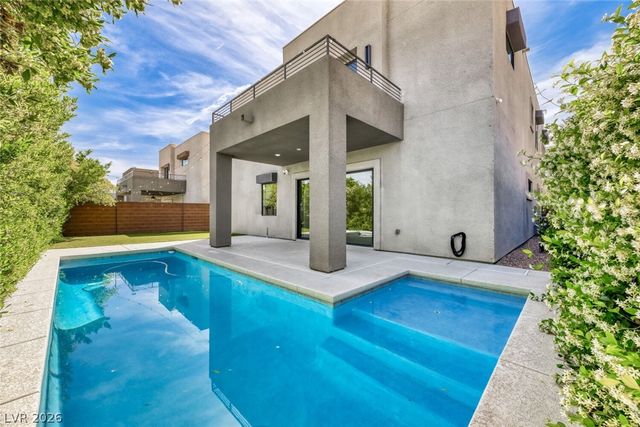10334 Jade Gardens Drive, Las Vegas, NV 89135