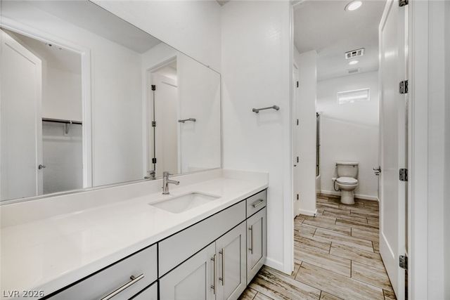 10334 Jade Gardens Drive, Las Vegas, NV 89135