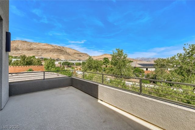 10334 Jade Gardens Drive, Las Vegas, NV 89135