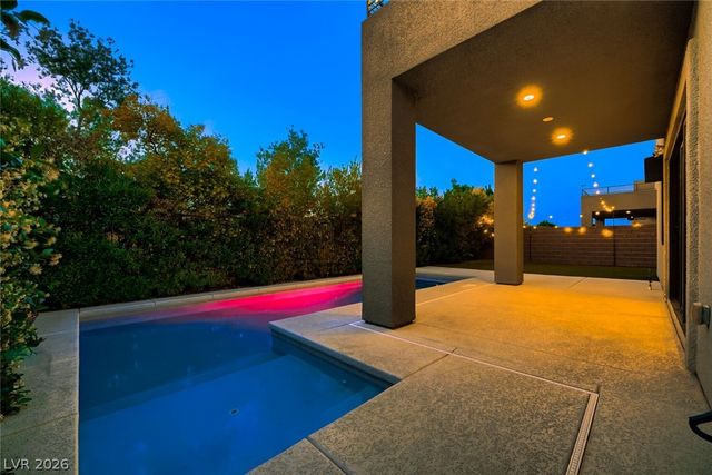 10334 Jade Gardens Drive, Las Vegas, NV 89135