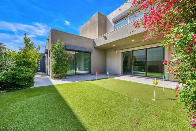 10334 Jade Gardens Drive, Las Vegas, NV 89135