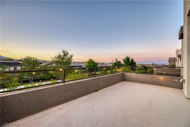 10334 Jade Gardens Drive, Las Vegas, NV 89135