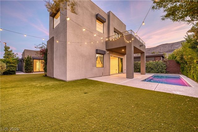 10334 Jade Gardens Drive, Las Vegas, NV 89135