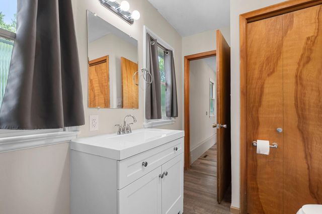 409 Clay Street S, Shakopee, MN 55379