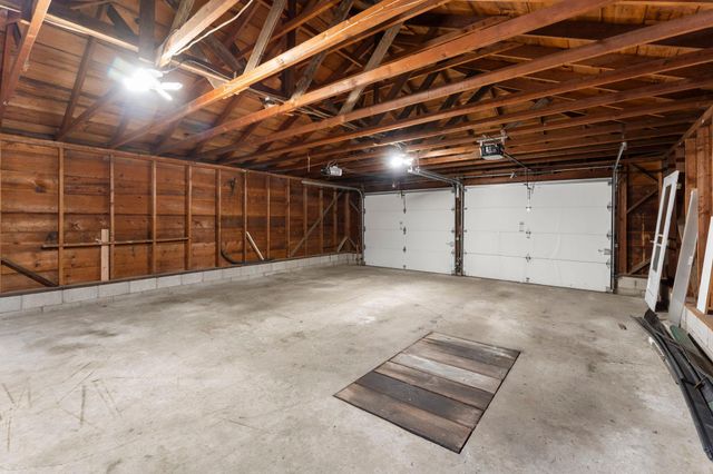 409 Clay Street S, Shakopee, MN 55379