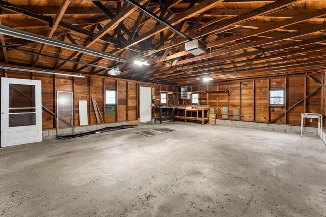 409 Clay Street S, Shakopee, MN 55379