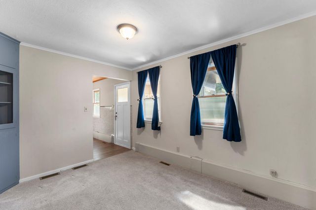 409 Clay Street S, Shakopee, MN 55379
