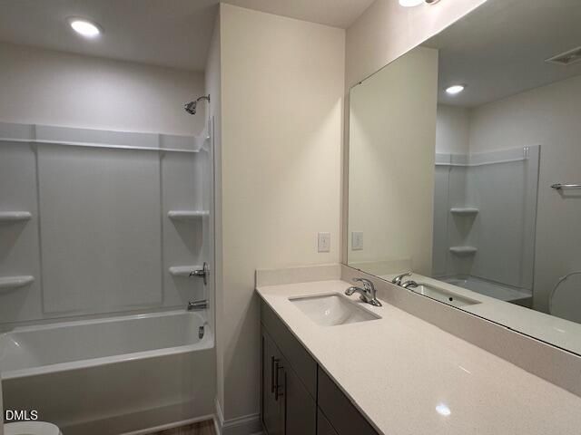 739 Ridge Cliff Lane, Zebulon, NC 27597