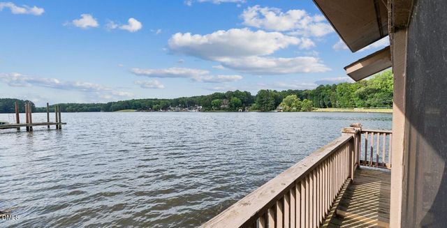 739 Ridge Cliff Lane, Zebulon, NC 27597