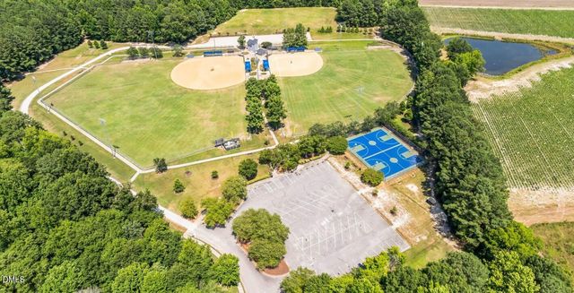 739 Ridge Cliff Lane, Zebulon, NC 27597