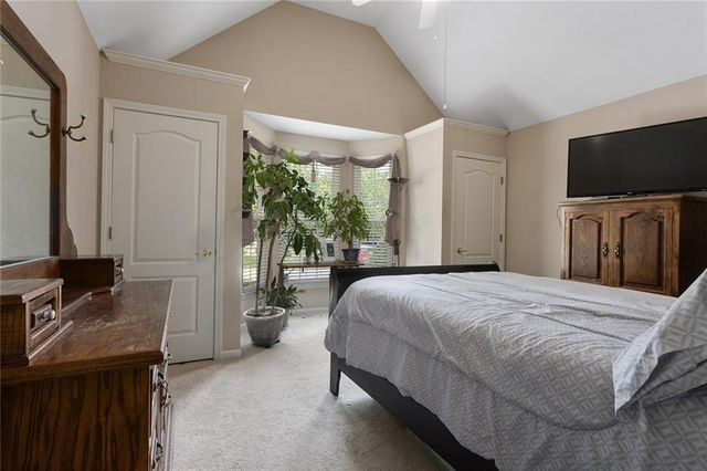 2516 Kensington Place, Leavenworth, KS 66048