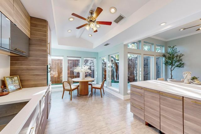 811 Oakway Court, Richardson, TX 75081