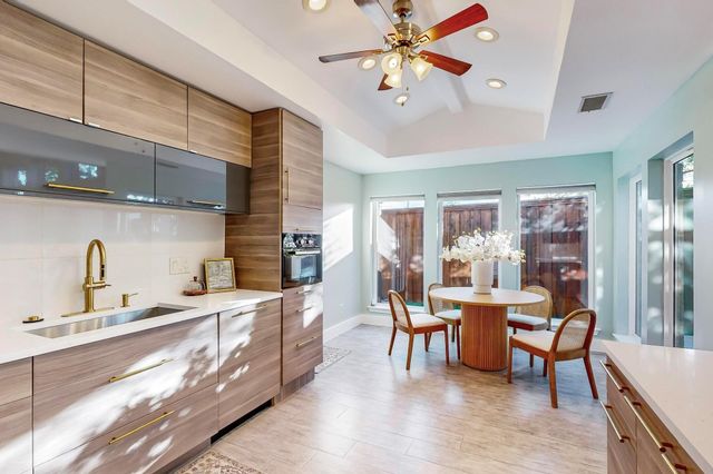 811 Oakway Court, Richardson, TX 75081