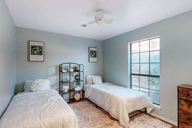 811 Oakway Court, Richardson, TX 75081