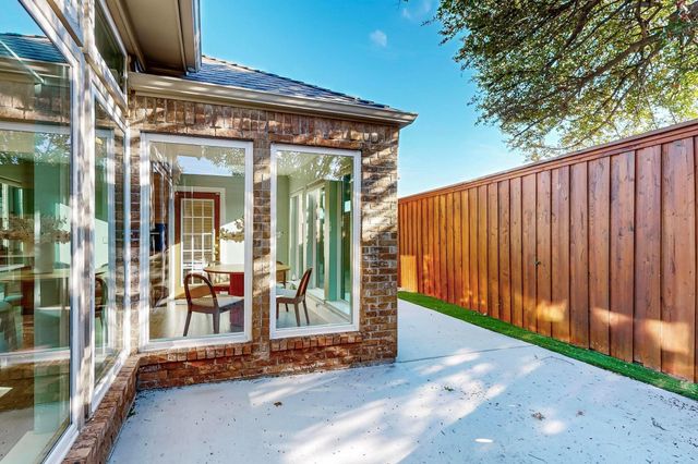 811 Oakway Court, Richardson, TX 75081