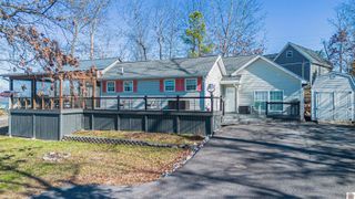 142 Lakeshore Rd # 108, Gilbertsville, KY 42044