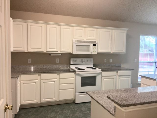 10909 Reisling Drive, Frisco, TX 75035