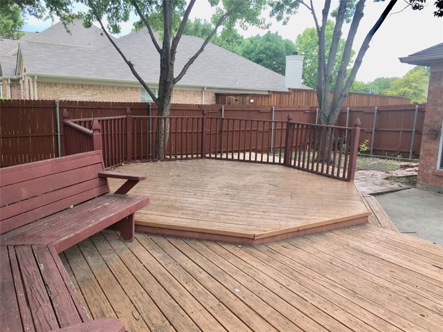 10909 Reisling Drive, Frisco, TX 75035