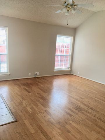 10909 Reisling Drive, Frisco, TX 75035