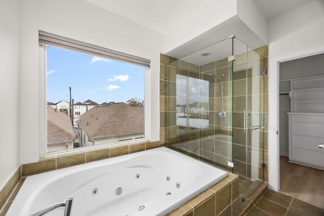 5632 Kiam Street C, Houston, TX 77007