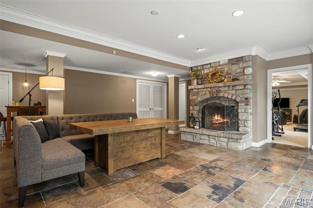 308 Barn Side Lane, Unincorporated, MO 63025