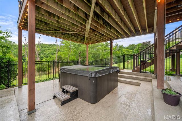 308 Barn Side Lane, Unincorporated, MO 63025